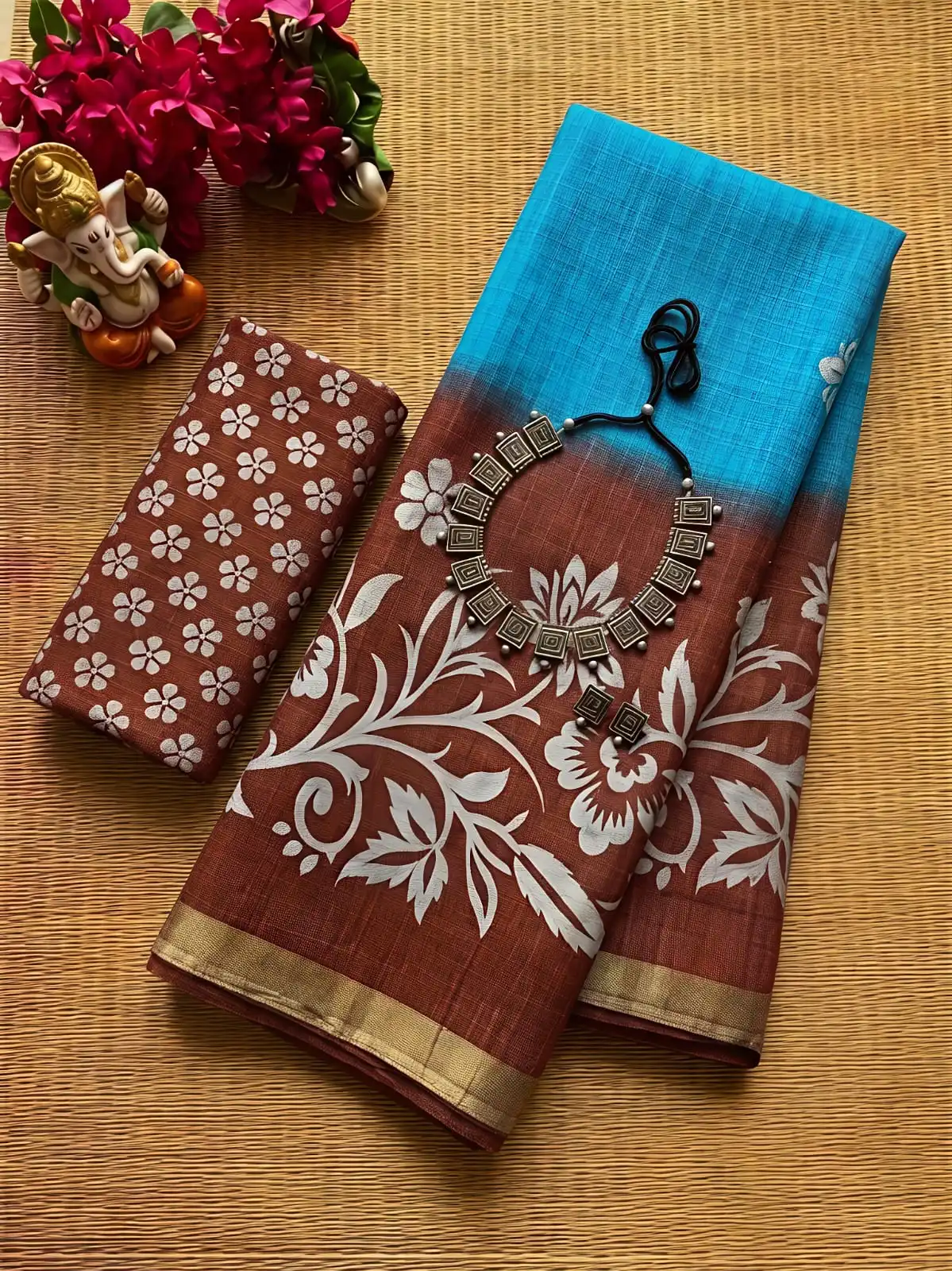 Floral Vine Contrast Linen Cotton Saree